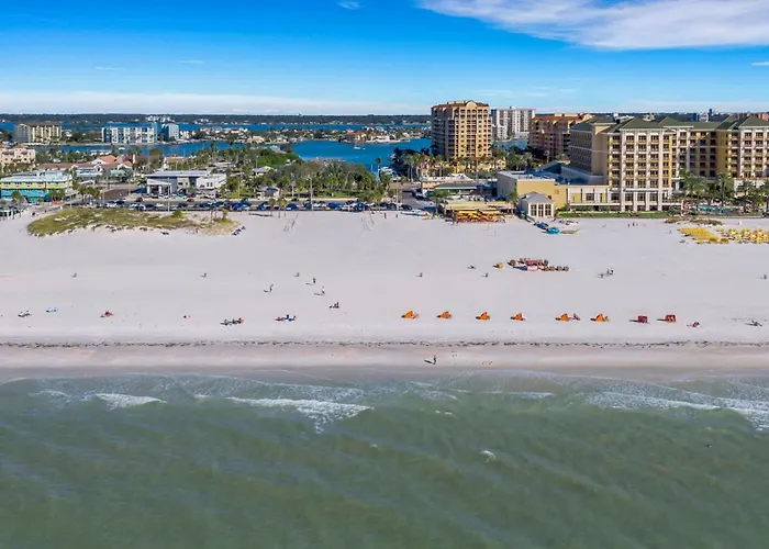 Resort Clearwater #201